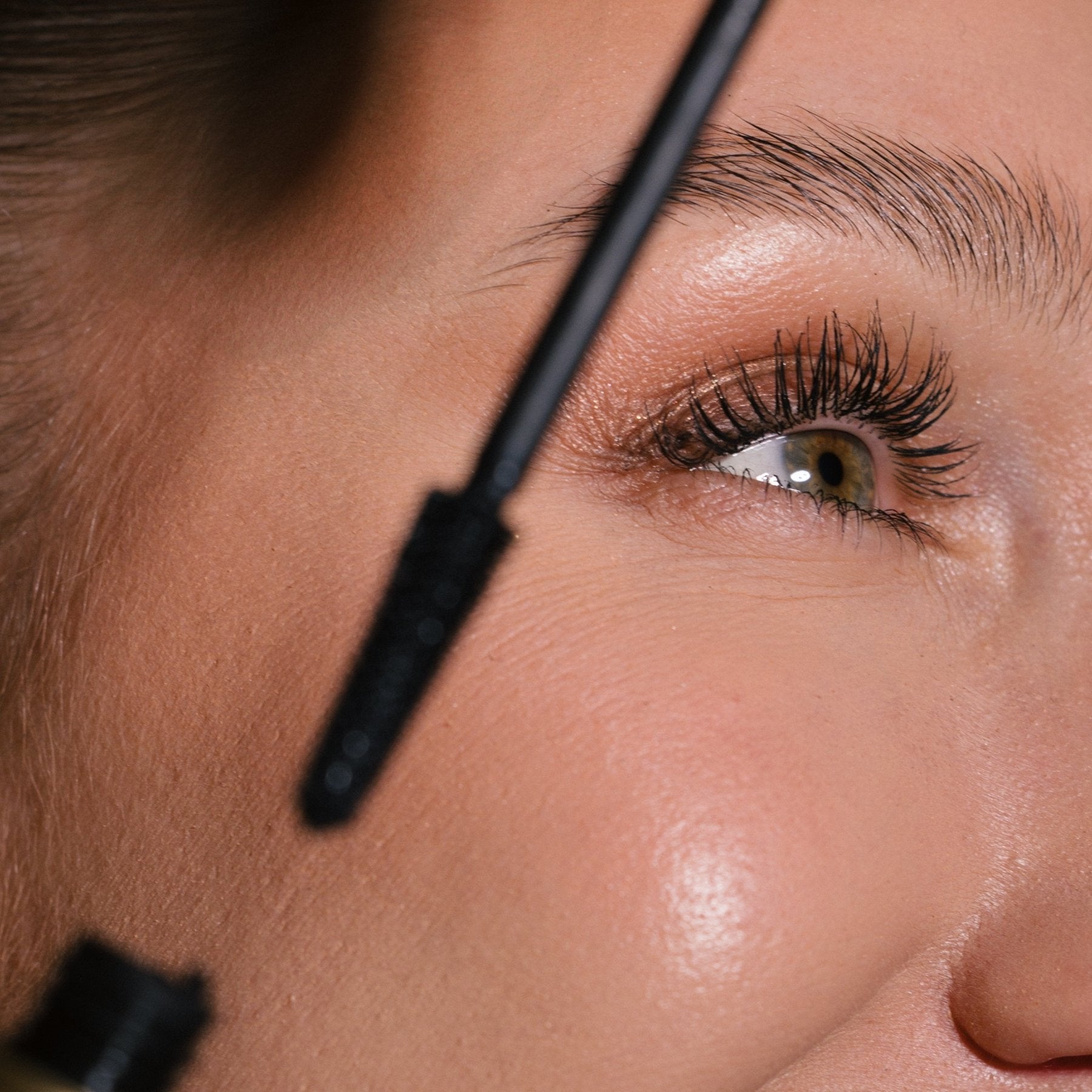 Eco By Sonya Mitzi Mascara clean formulated eye makeup on eye - Eco By Sonya Europe