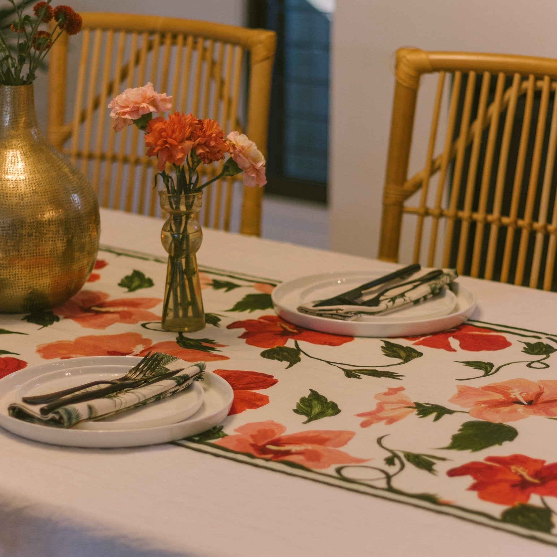 Hibiscus Table Runner - Eco By Sonya Driver Europe